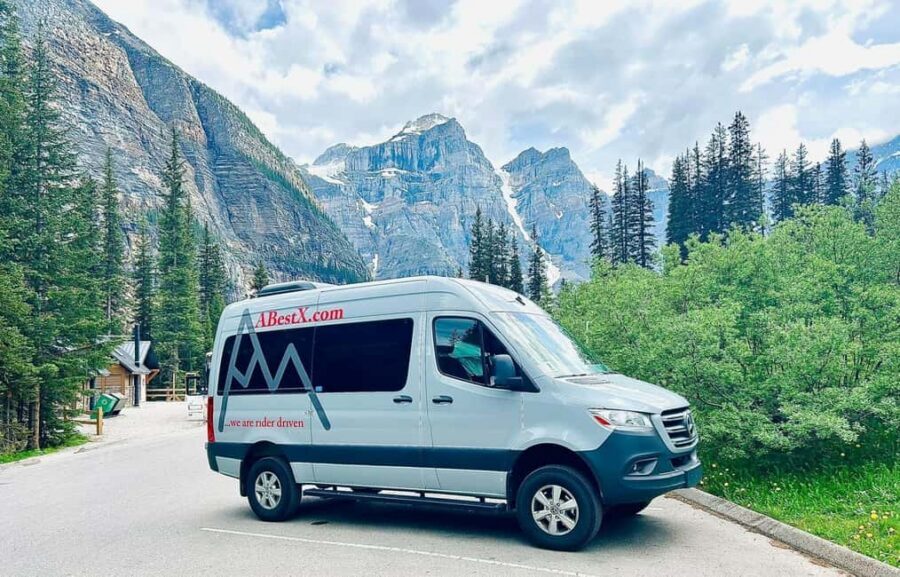 All-Inclusive Private Banff Tour with Hotel Transfer - Surprise Corner Viewpoint (15 minutes) + Bow Falls (30 minutes): quick hits that matter