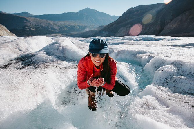 Athabasca Glacier Snow Trip from Banff - Small-group touring: what up to 24 people changes