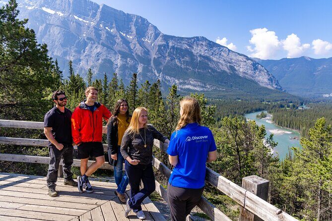 Banff and its Wildlife - Year Round Tour - Hoodoos Trail: time the stop for the best talk and best looks
