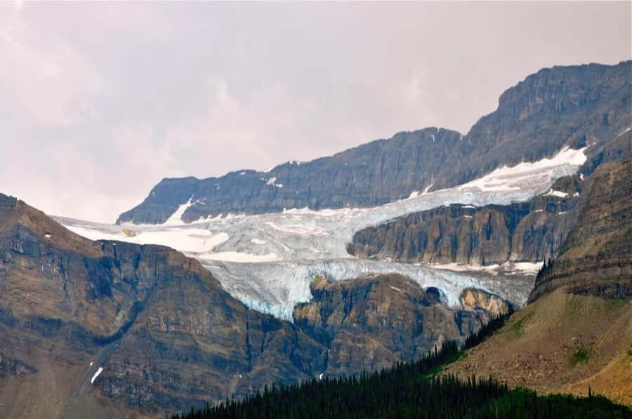 Banff and Jasper National Parks: Tour with Transport - Getting on the Bus: Pickup Timing and Comfort