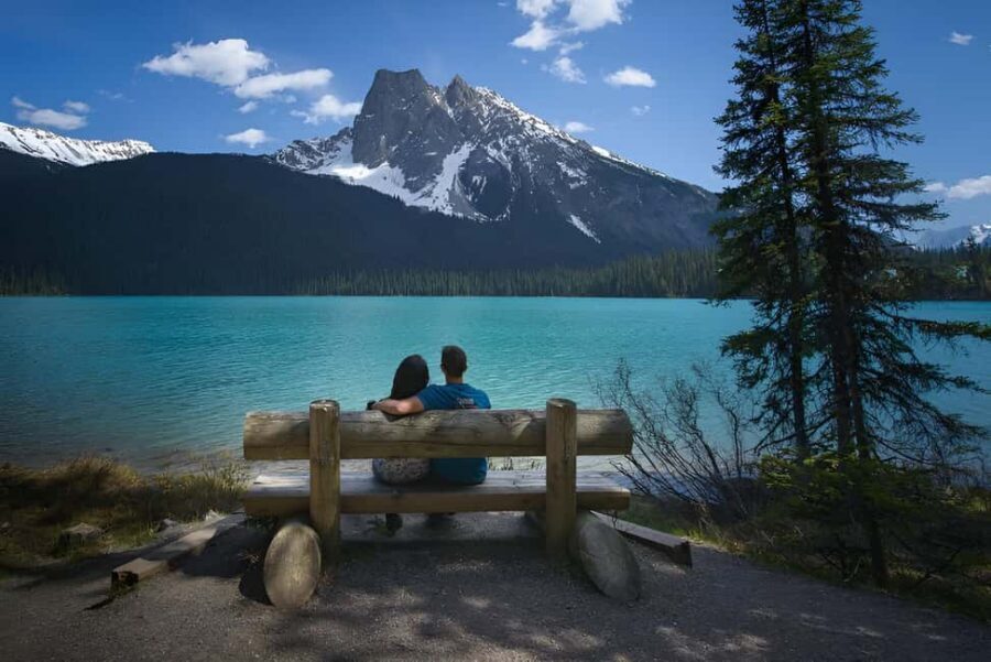 Banff: Emerald Lake, Wapta Falls & Takakkaw Falls Day Trip - Takakkaw Falls: Big Water, Short Time, Strong Payoff