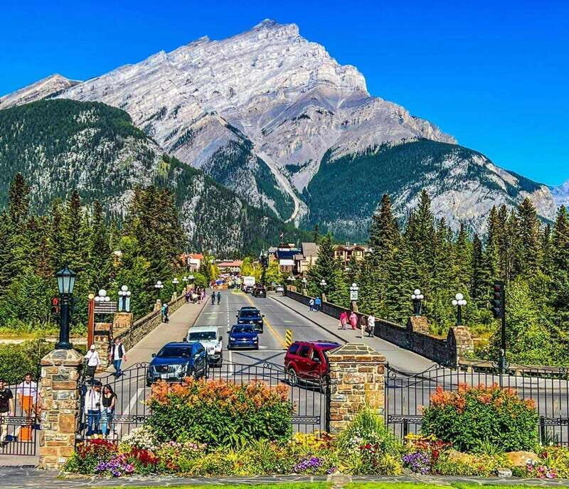 Banff: Gondola, Hot Spring and Three Lakes Tour - Banff Upper Hot Springs: Mineral Soak With Mountain Vistas
