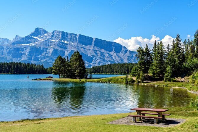 Banff Gondola, Lake Louise, Emerald Lake and Lake Minnewanka Tour - The rail-photo stop: Morant’s Curve and Spiral Tunnels for train lovers