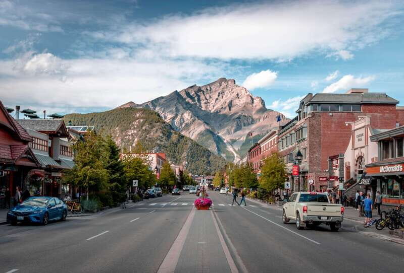 Banff: In-Depth Banff Area & Canyon Day Tour - Key Points You’ll Care About