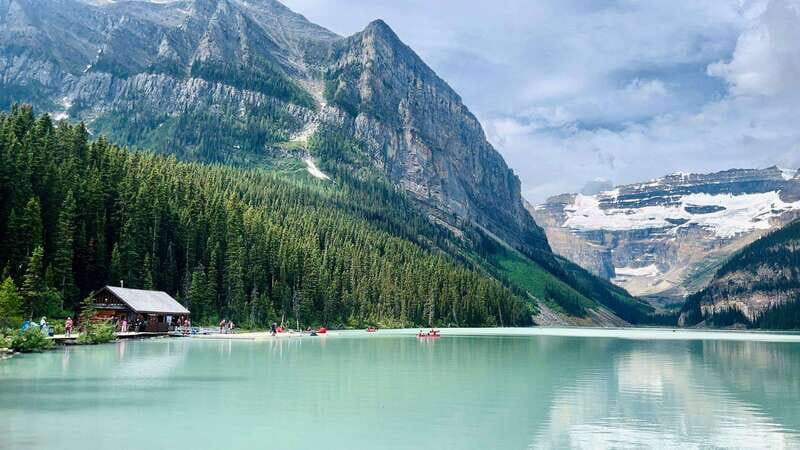 Banff, Lake Louise, Marble Canyon & Yoho National Parks Tour - Lake Louise time: views, Ice Magic season, and Fairmont lunch/tea