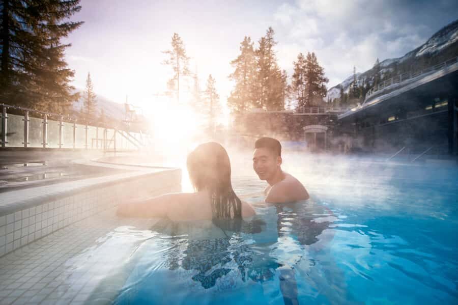 Banff: Lake Louise, Moraine Lake, Gondola, Cave & Basin Tour - Comfort, gear, and the rhythm of a one-day Banff loop
