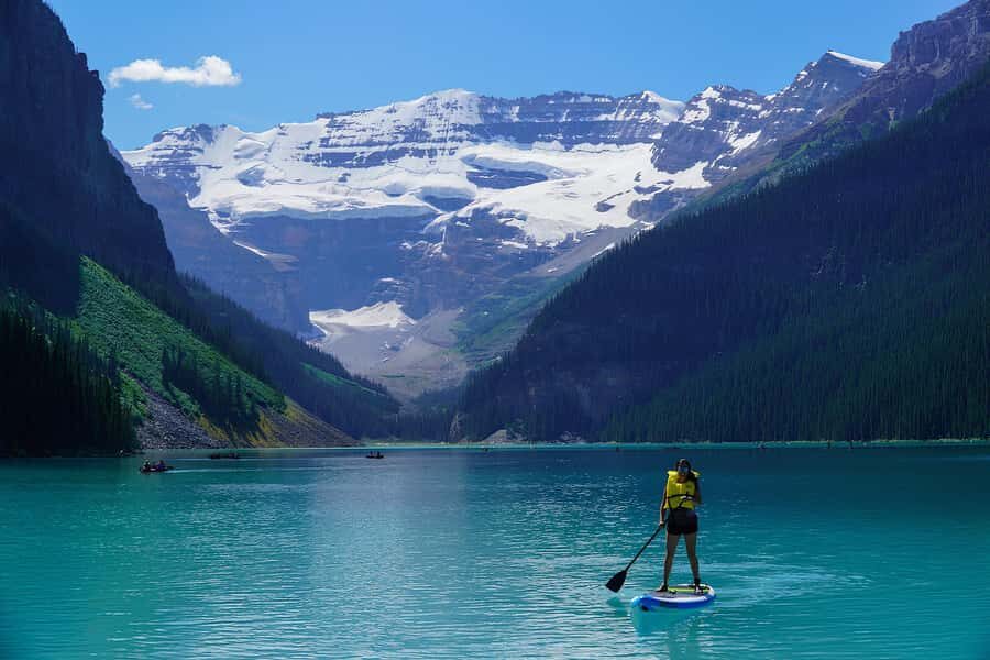 Banff: Lake Louise & Moraine Lake Half Day Tour - The Castle Mountain stop: quick views that set the mood