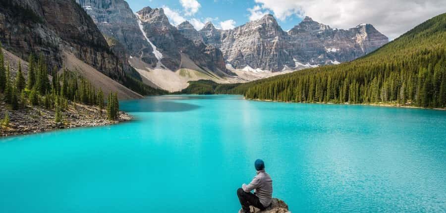 Banff: Lake Louise & Moraine Lake Half Day Tour - Lake Louise: about an hour to see it your way