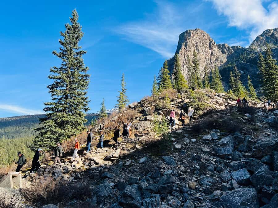 Banff: Lake Louise & Moraine Lake Half Day Tour - Skip-the-line style access and why it’s worth something