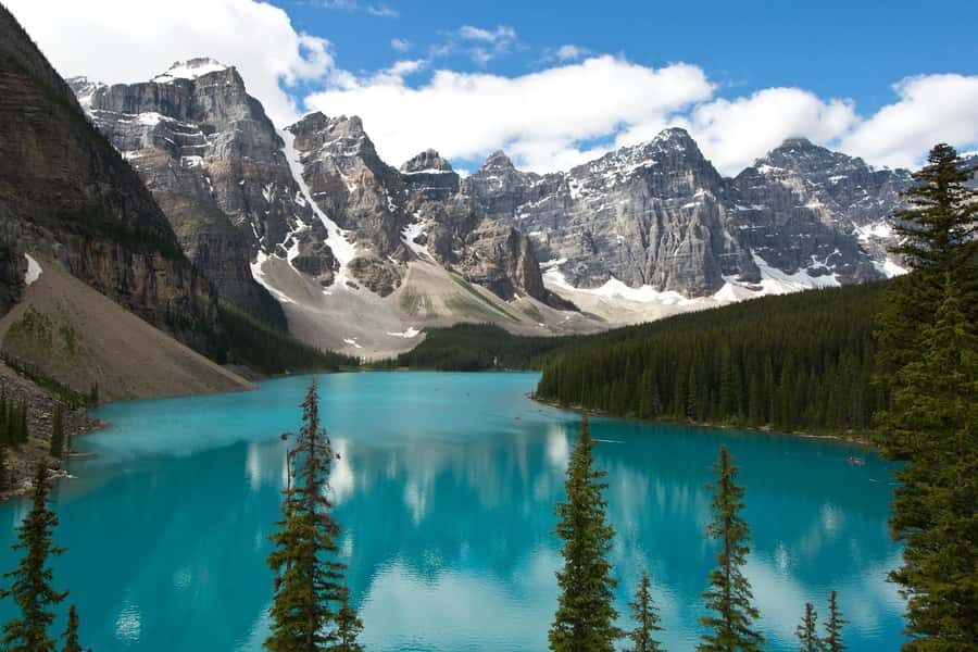 Banff: Moraine Lake, Lake Louise, Emerald Lake and Yoho Trip - Yoho National Park: Emerald Lake and the Natural Bridge Stop