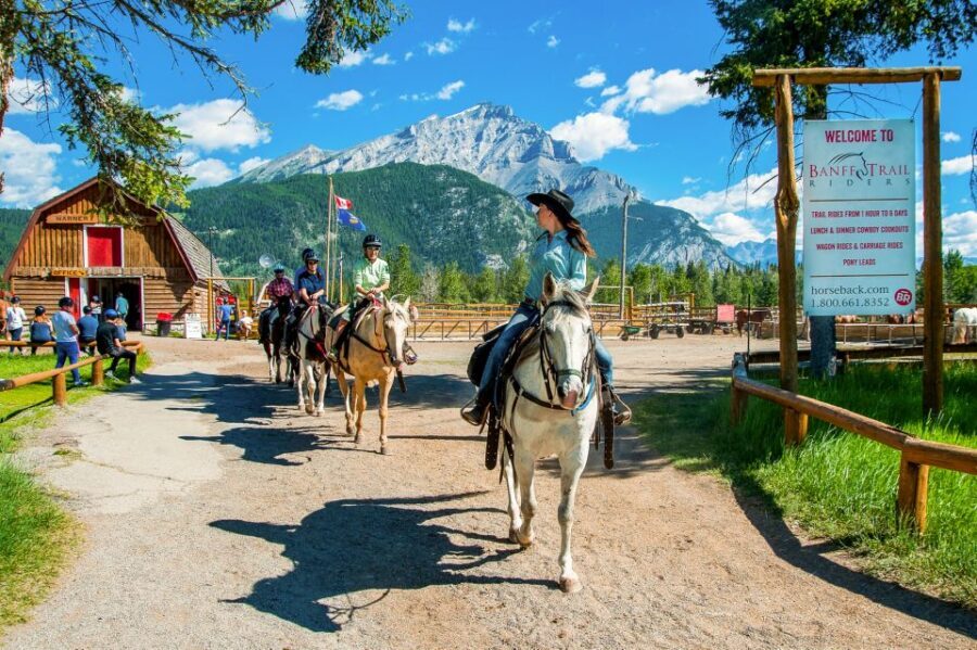 Banff National Park: 1-Hour Bow River Horseback Ride - What to Bring, What to Wear, and What’s Not Allowed