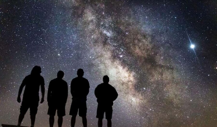 Banff OR Moraine Lake: Night Tour with possible Stargazing - Getting From Your Hotel to the Dark Side of Banff
