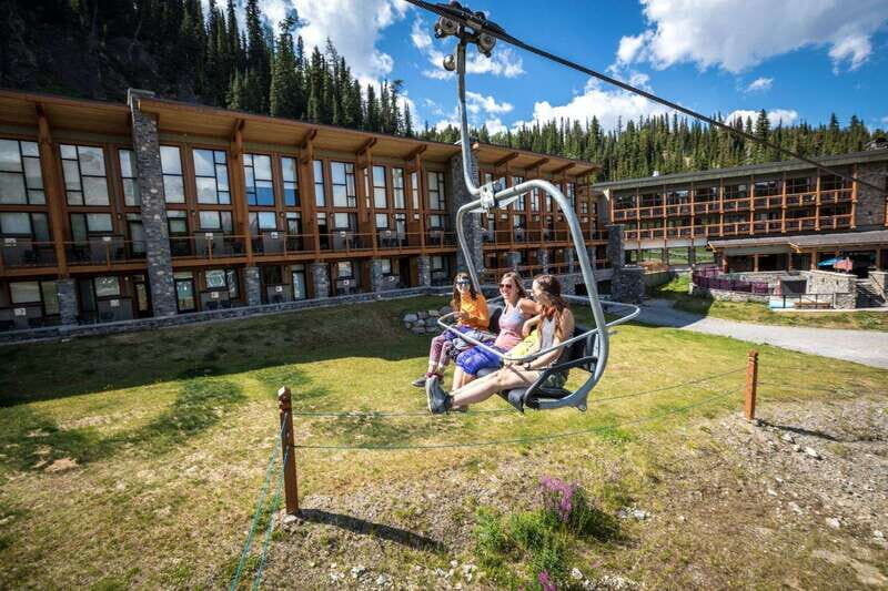 Banff: Sunshine Sightseeing Gondola and Standish Chairlift - Banff Sunshine Gondola: The 22-Minute Elevation Jump
