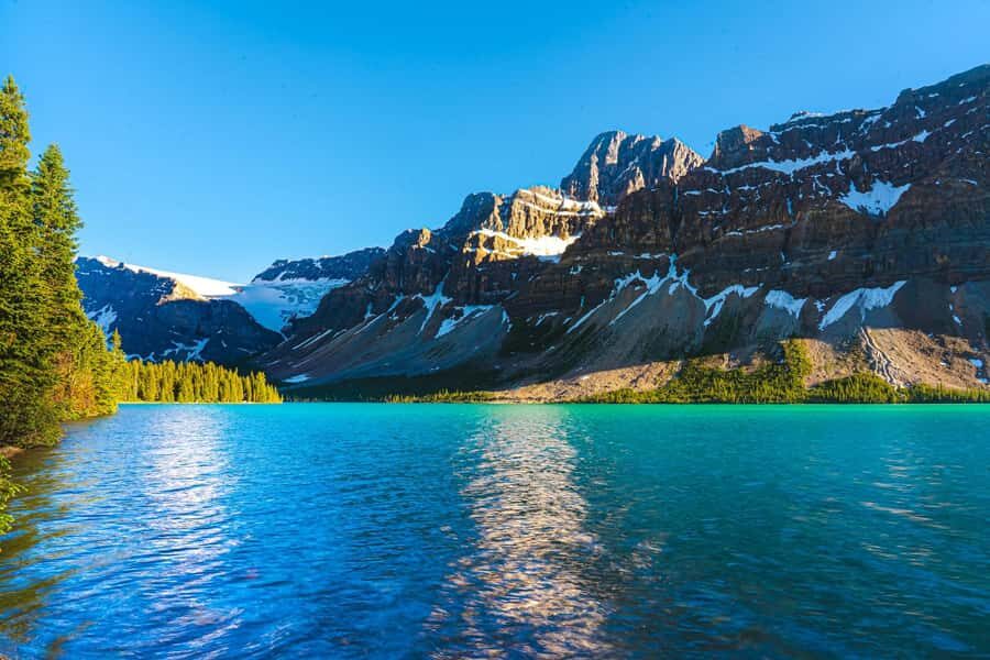 Banff Town: Lake Louise Moraine, Glacier, Peyto & Bow Lake - Pickup to Lake Louise: Starting Strong Without the Stress