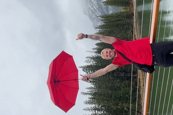 Banff Town Walking Tour Includes Refreshment and Sweet Treat - Photo stops that do more than take pictures