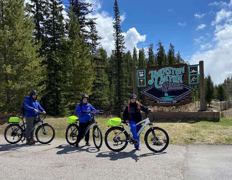 Banff Townsite: E-Bike Explorer - Entering Banff by E-Bike (and getting your bearings fast)