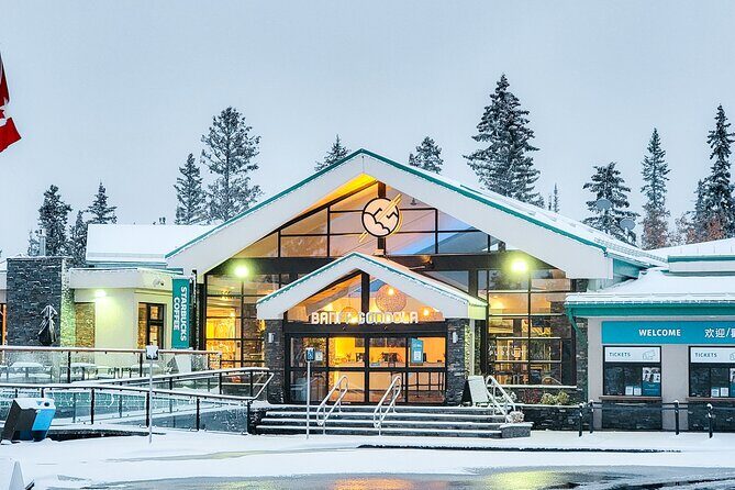 Banff Winter Tour Featuring Mountaintop Dinner and Banff Gondola - Getting on board: pickup times, small group energy, and open-top comfort