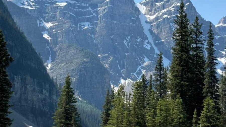 Banff:Lake Louise & Moraine Lake 1/2 Day Tour Canoe/Sightsee - Who this tour fits best (and who should rethink it)