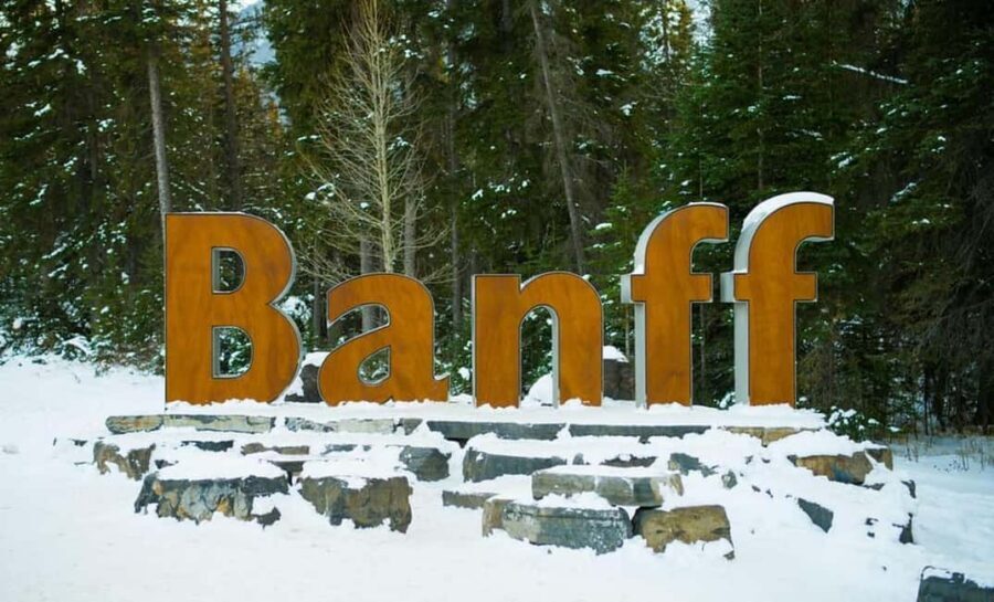 Banff:Lake Louise & Moraine Lake 1/2 Day Tour Canoe/Sightsee - Should you book this Banff Lake Louise & Moraine Lake tour?