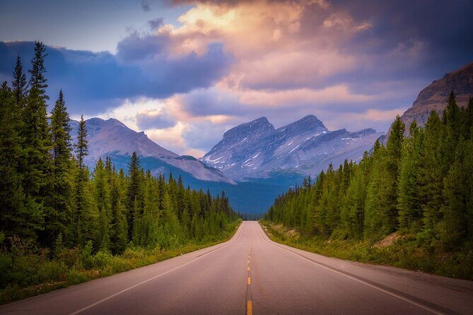 Columbia Icefield Adventure,Bow Lake,Peyto Lake in Banff & Jasper - Columbia Icefield Discovery Centre: Athabasca Glacier Is the Main Event
