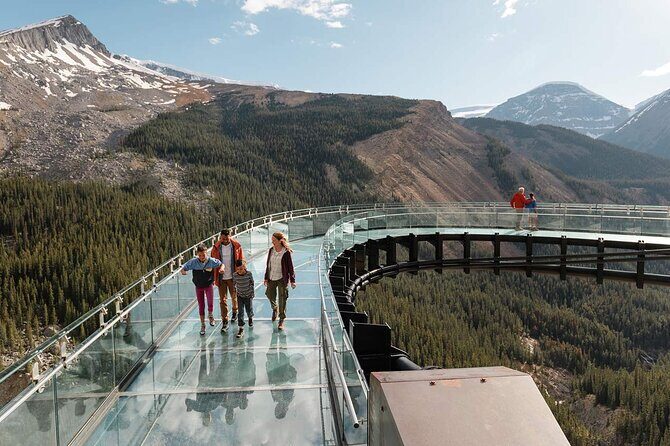 Columbia Icefield Adventure,Bow Lake,Peyto Lake in Banff & Jasper - Morning Rockies Stops: Cascade Mountain, Vermilion Lakes, and Castle Mountain