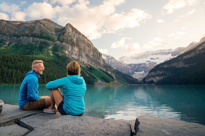 Day Trip: Lake Louise, Moraine Lake, Emerald Lake, Banff - Lunch at Lake Louise Village: Own Expense, Easy Convenience