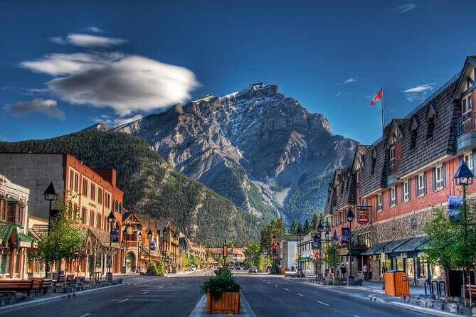 Discover the Rockies: 6 Self-Guided Smartphone Audio Tour Bundle - Lake Agnes Tea House Trail and Tunnel Mountain: how the hiking audio changes your attention