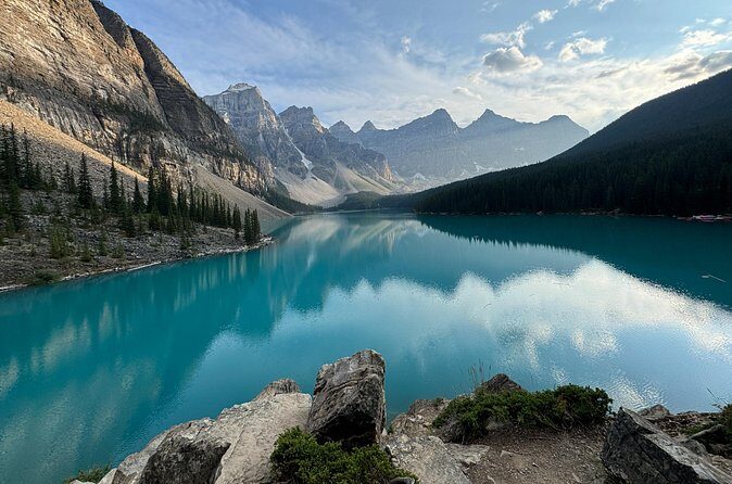 From Banff: Affordable Moraine Lake and Lake Louise Shuttle Bus - The ride matters: drivers, audio info, and on-board comfort
