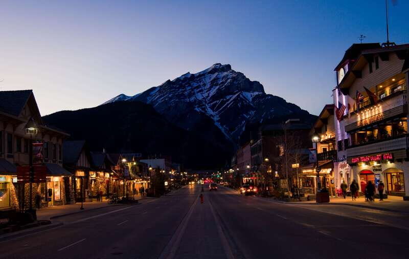 From Banff/Canmore: Deep 1 Day Tour in Banff National Park - Johnston Canyon and the Ink Pots: the main event