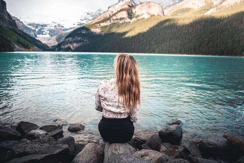 From Banff: Lake Louise and Moraine Lake Sightseeing Tour - Should You Book This Lake Louise and Moraine Lake Tour?