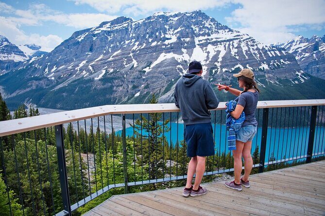 From Banff: Shuttle Service to Moraine Lake & Lake Louise - Stop 1: 75 minutes at Moraine Lake without the scramble
