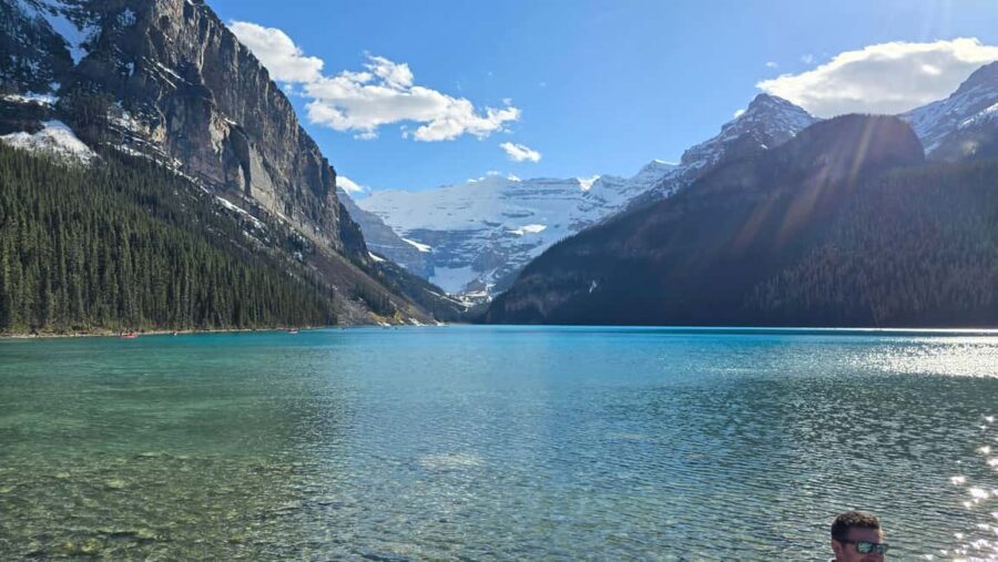 From Calgary/Banff: Moraine Lake & Lake Louise Half-Day Tour - Timing, comfort stops, and what can go wrong