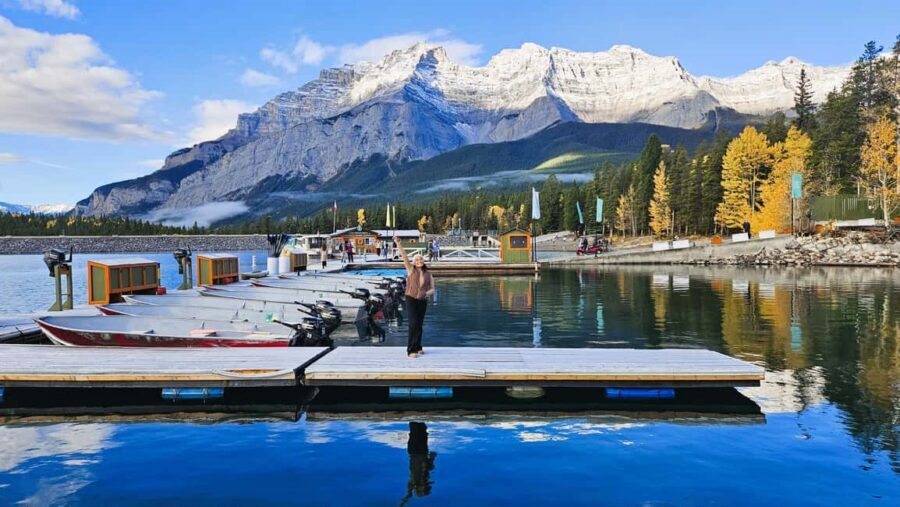 From Calgary to Banff: Day Trip with Wolfdog Sanctuary Visit - Who this tour suits best (and who should skip it)