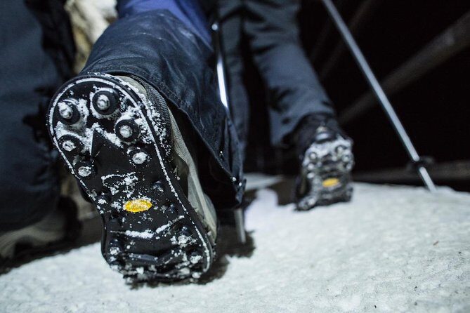 Johnston Canyon Evening Icewalk - The Ride to the Trailhead: Local Scenery With a Purpose