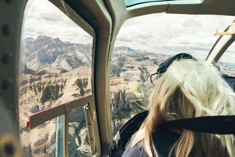 Kananaskis: 30-Minute Heli Tour of Minnewanka Lake and Banff - Key things to know before you go