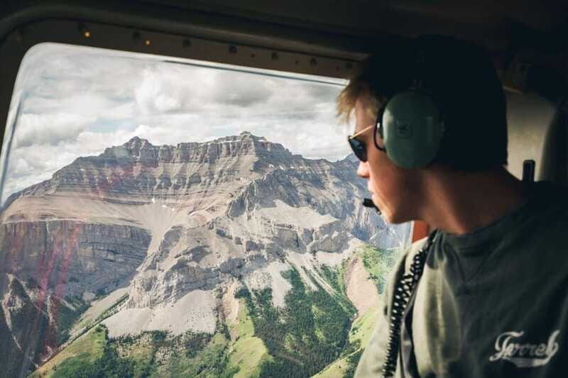 Kananaskis: 30-Minute Heli Tour of Minnewanka Lake and Banff - What to bring (and what to leave behind)