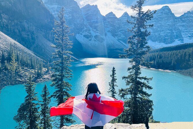 Lake Louise and Moraine Lake Small Group Half Day Tour - Lake Louise: using your hour for views, photos, and glacier drama
