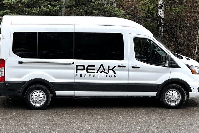 Moraine Lake and Lake Louise Private Premium Day Tour - Banff National Park drive: the scenic lead-in you should actually enjoy