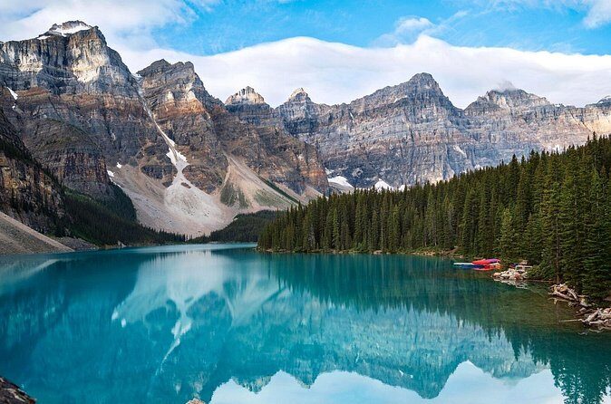 Moraine Lake and Lake Louise Private Premium Day Tour - Snacks, water, and the lunch question you should plan for
