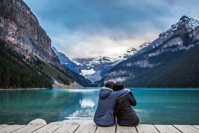 Moraine Lake & Lake Louise Sunset & Wildlife Adventure - Getting to the start: Banff Train Station pickup and a smooth ride
