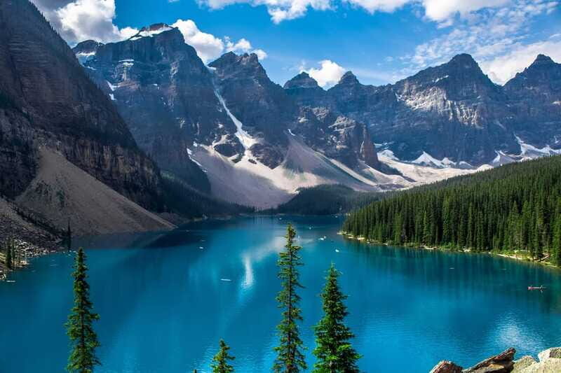 Moraine Lake: Lake Louise & Yoho & Moraine Lake Day Tour - Moraine Lake and Ten Peaks Valley: turquoise, crowds, and restrooms