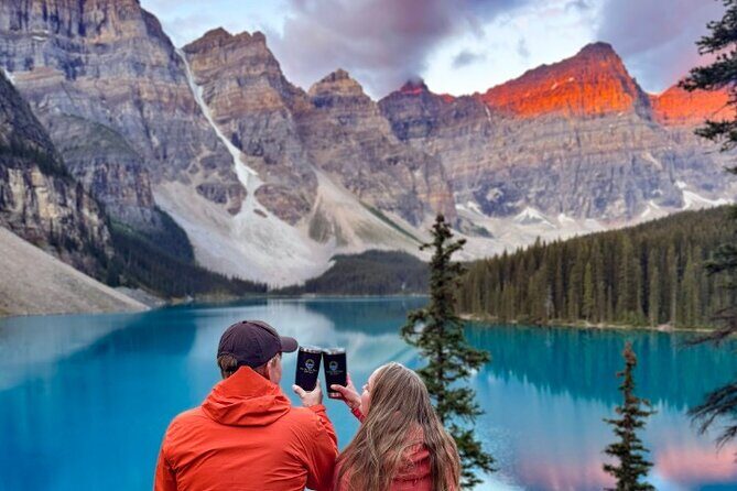 Moraine Lake Sunrise 3-Hour Tour from Canmore/Banff - The drive: stories, wildlife talk, and practical photo timing