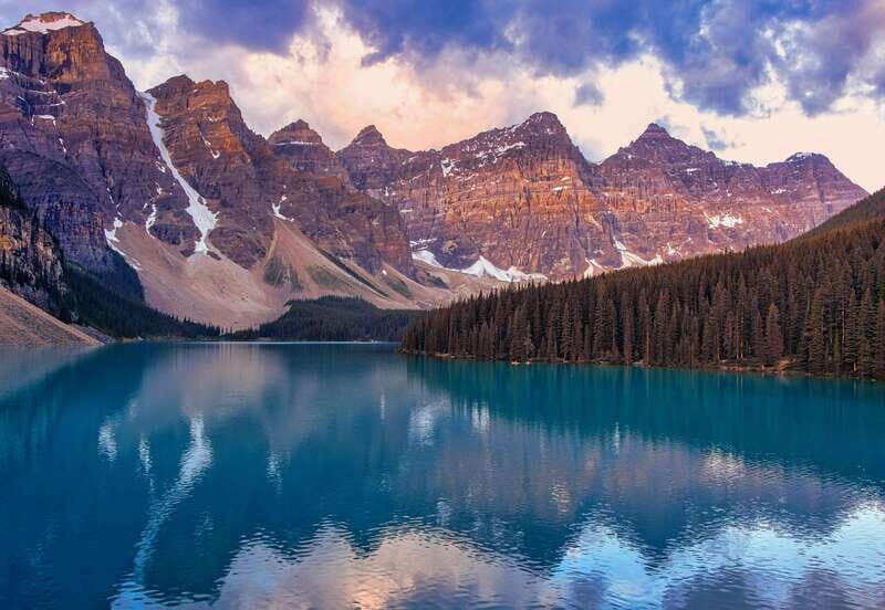 Moraine Lake Sunrise & Lake Louise from Calgary/Canmore/Banf - What you’re really paying for: early access that actually works