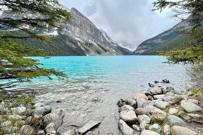Private Banff and Yoho National Park Tour with Moraine Lake - Moraine Lake: why this stop can make or break your day
