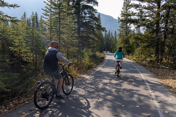 Small Group E-Bike Tour the Banff Local Explorer - Banff Springs Golf Course Loop: Mountain Views and Wildlife Chances